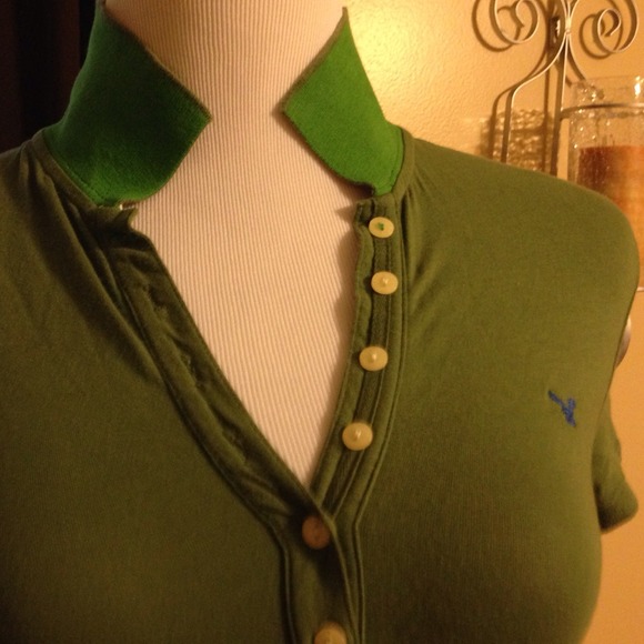 Hollister Top - Picture 2 of 2