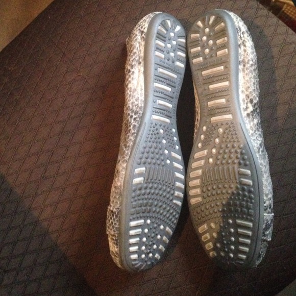 Stuart Weitzman flats - Picture 2 of 3