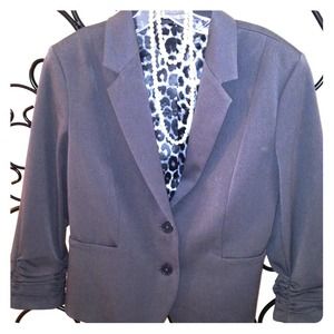 Grey blazer leopard print details