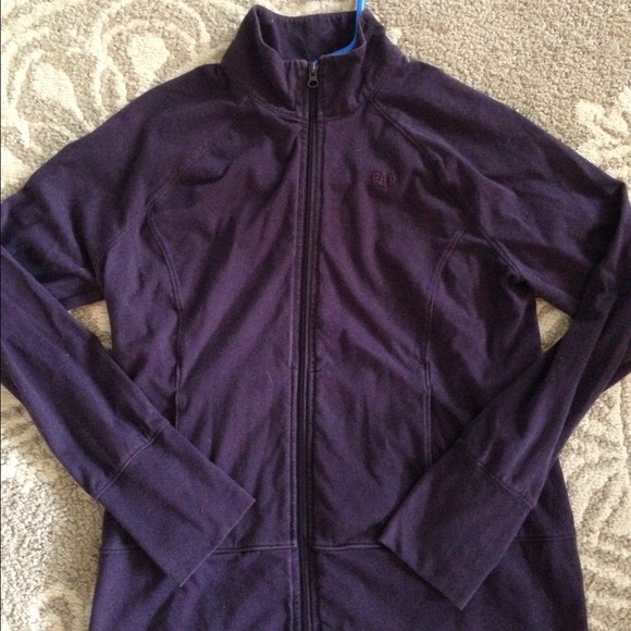 Deep purple GAP top
