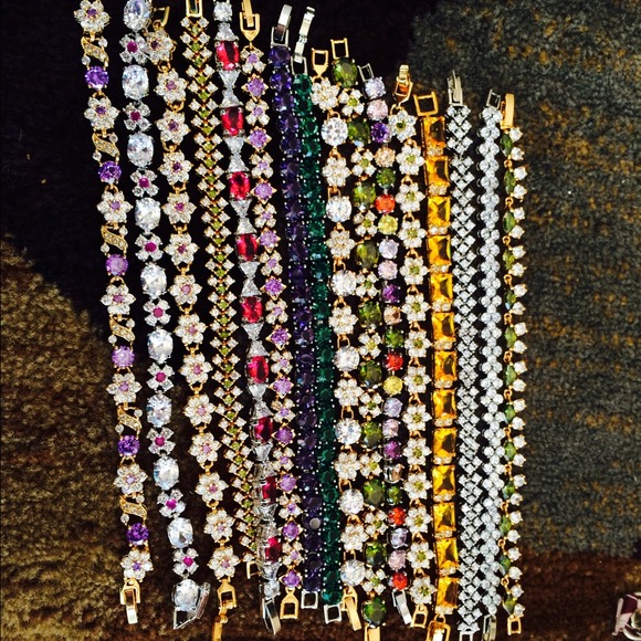 Brand new 18k beautiful silver bracelets - Picture 3 of 4