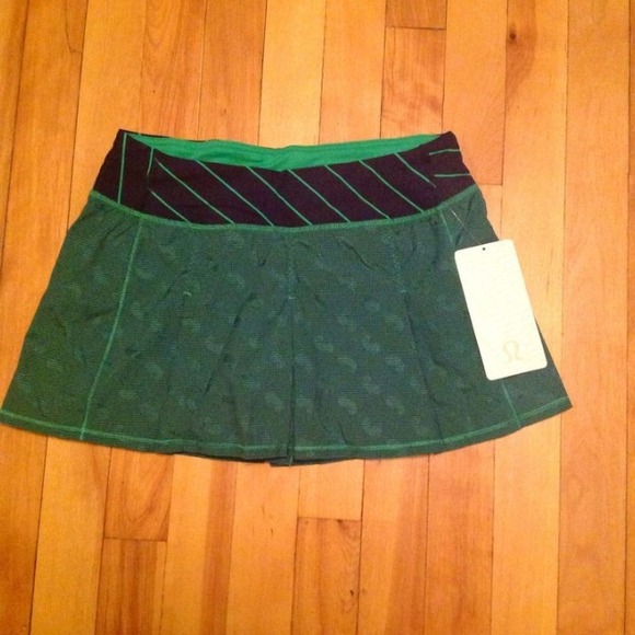 SOLD Lululemon athletica fast cat skirt. SOLD