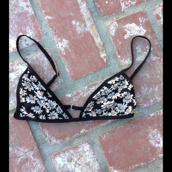 Brandy Melville 🚫sold on Depop 🚫