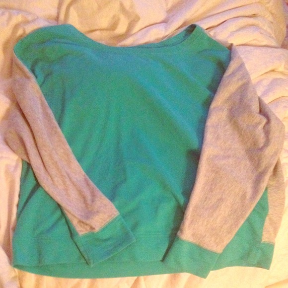 Teal & Grey sweater shirt