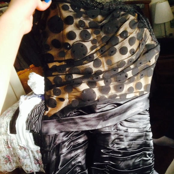 Prom dress - Picture 4 of 4