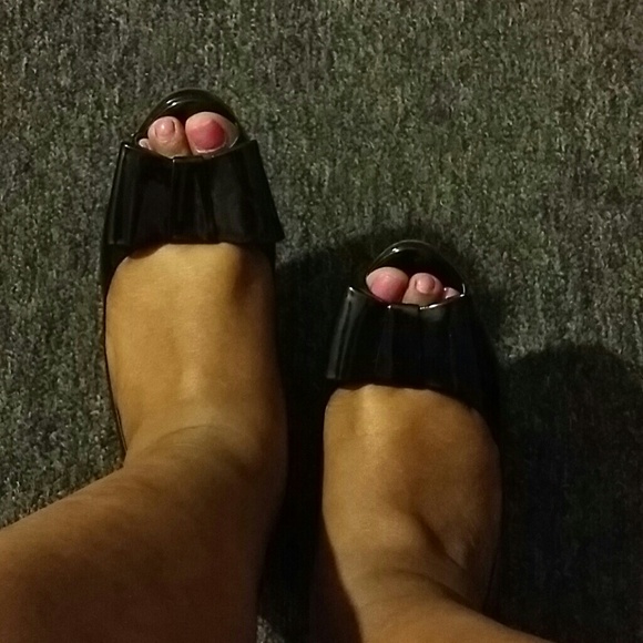 Dress shoes