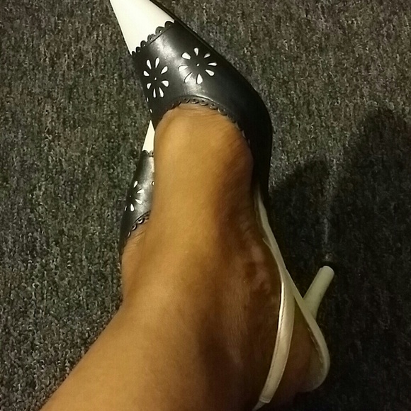 Dress shoe