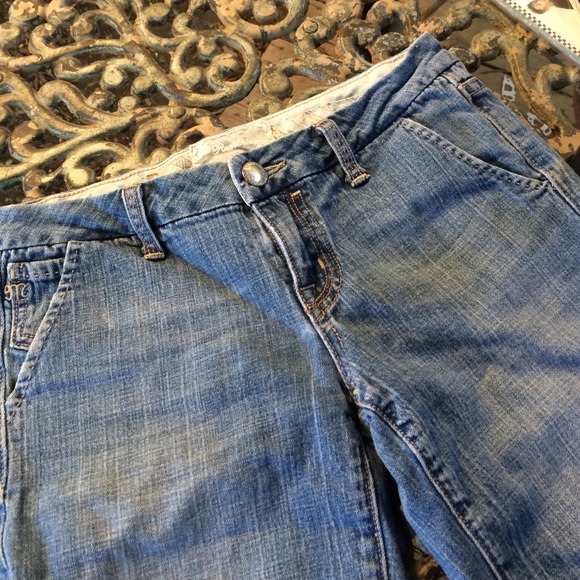 Miss Me Denim Reminisce Bermuda Shorts - Picture 2 of 4