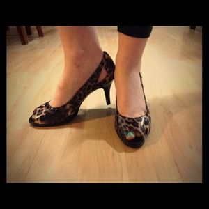 Life Stride Leopard Print Heels