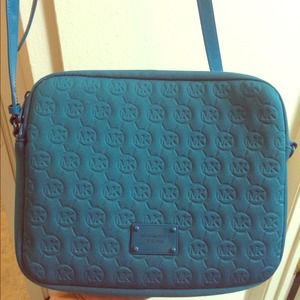 Michael Kors Ipad Crossbody Bag
