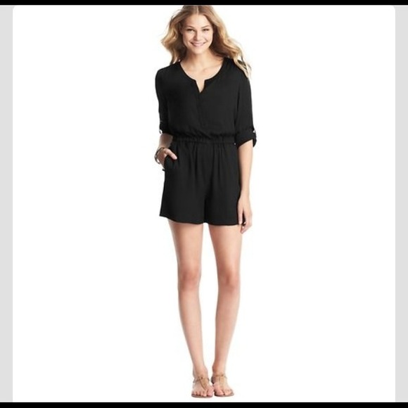 LOFT Dresses & Skirts - ⬇️ final sale. Loft black button down romper.