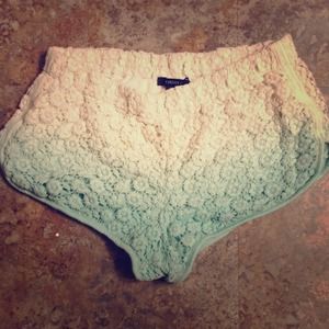 Forever 21 ombré aqua crochet dolphin shorts