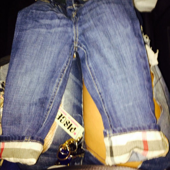 Little girls burberry jeans size 3t