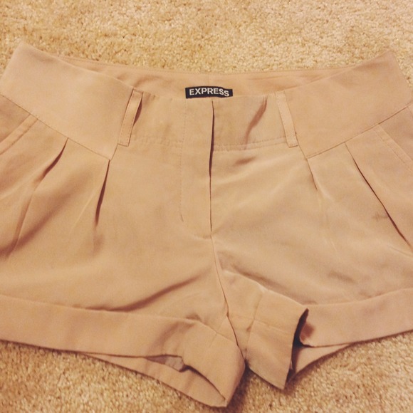 Nude Cuffed Express Shorts
