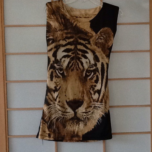 Lion print dress!