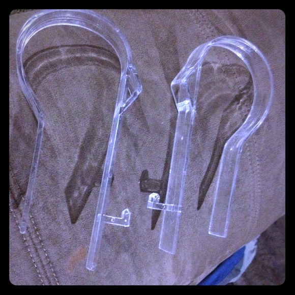 Wedding..... 22 large pew clips