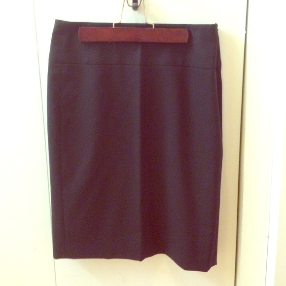 Theory pencil skirt