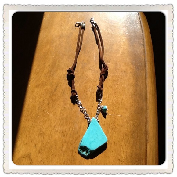 🌹ONE DAY SALE🌹HANDMADE Turquoise Necklace - Picture 3 of 3