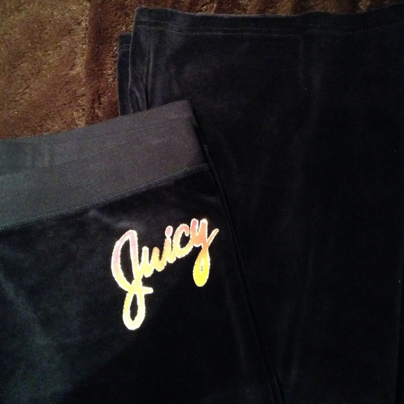 NAVY JUICY COUTURE VELOUR FLARES