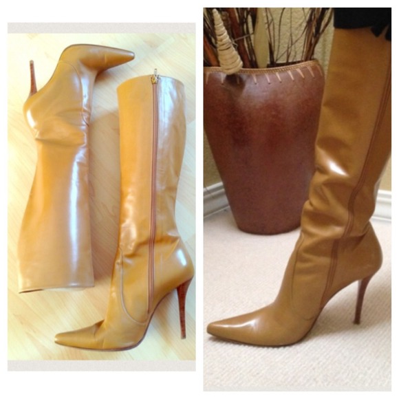174$$ Stuart Weitzman camel boots - Picture 1 of 1