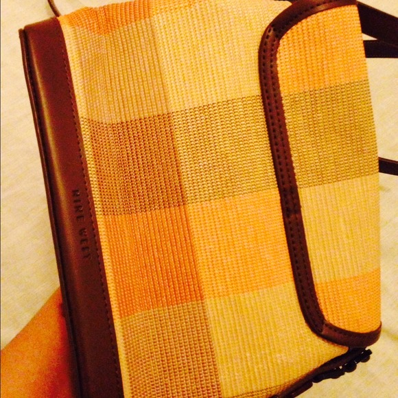 Nine West - Picture 2 of 3