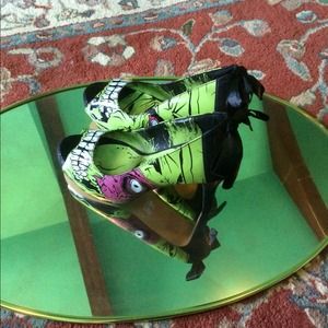 Iron Fist D-Width Zombie Stomper Heels