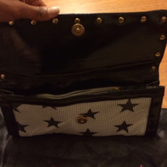 Betsey Johnson Star clutch... - Picture 3 of 4