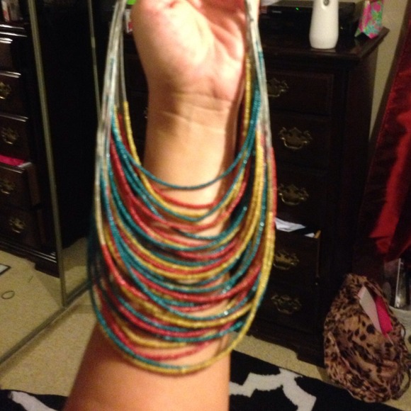 Multicolored string necklace