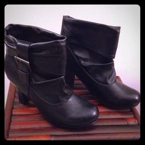 ❌SOLD!!❌Madden booties