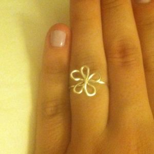 Flower ring