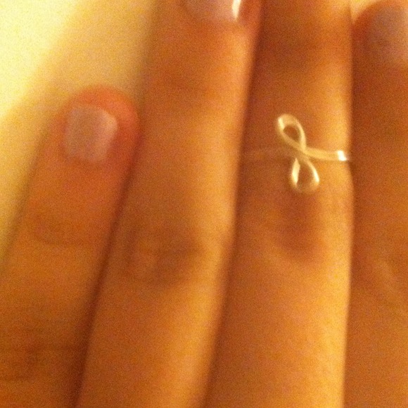 Infinity ring - Picture 2 of 2