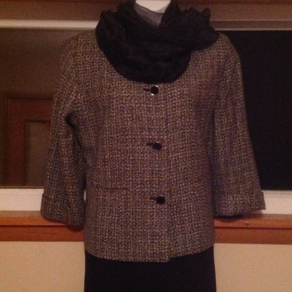 PRICE DROP RETRO style Jacket