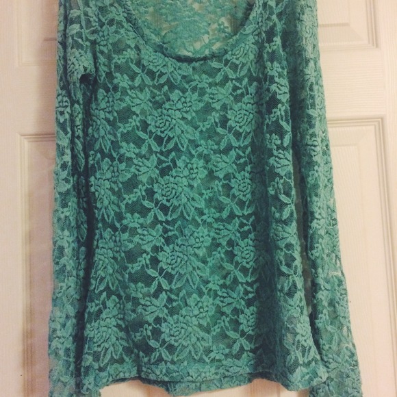 Long Sleeve Turquoise Lace Top BNWOT