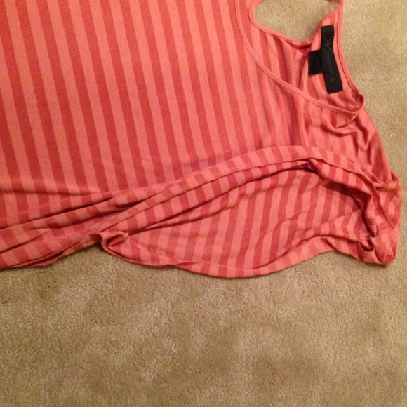 Kardashian Kollection dark peach flowy top - Picture 2 of 3