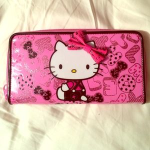 Hello kitty wallet