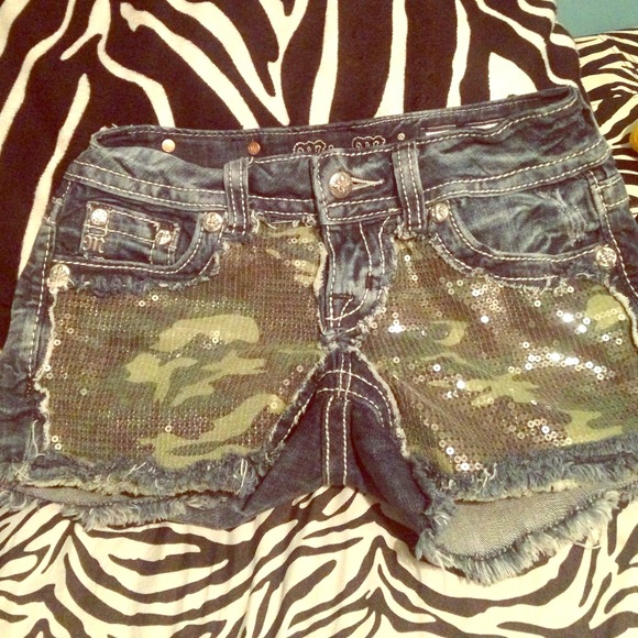 Miss me shorts
