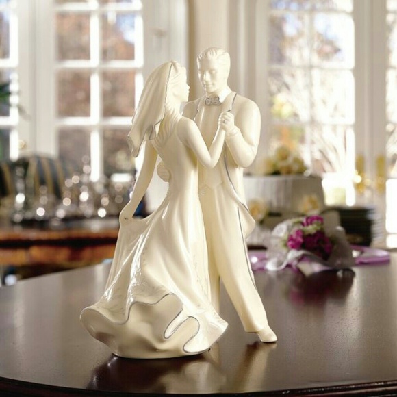 Lenox "First Dance" cake topper