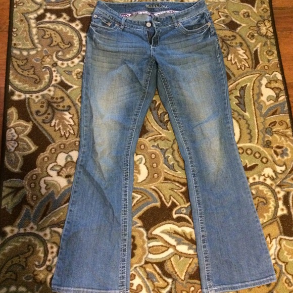 SOLD - Picture 2 of 3