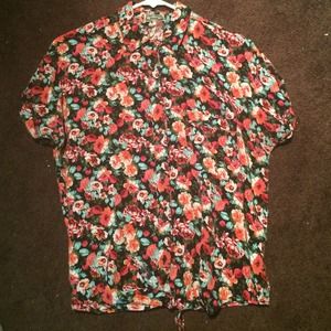 Floral stand out button up