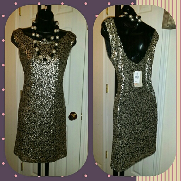 THML Clothing Dresses & Skirts - Formal Gold Sequin Dress