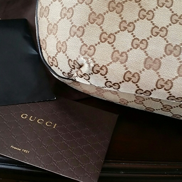 Gucci handbag 100% AUTHENTIC (SOLD) - Picture 3 of 4