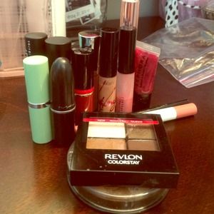 Make up bundle!