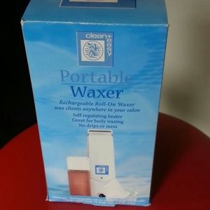 Portable waxer.