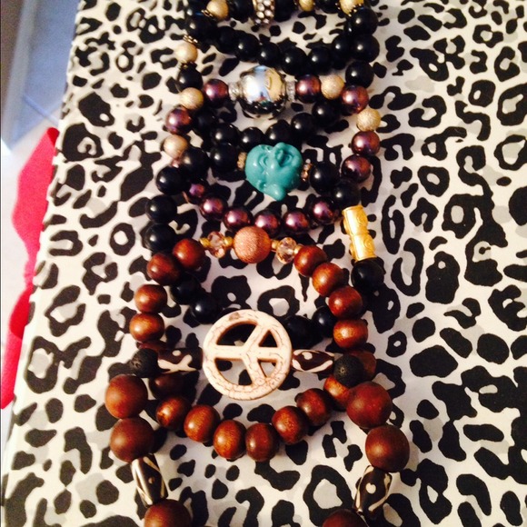 Bead bracelets - Picture 2 of 4