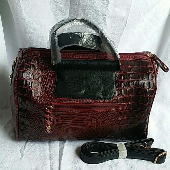 Purse - Picture 2 of 3