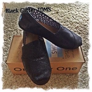 ⭐️Black Glitter Toms 6.5