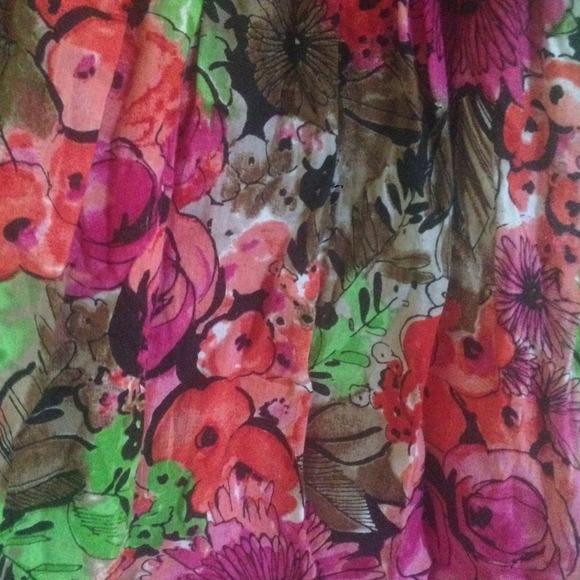 Summer dress - Picture 2 of 2