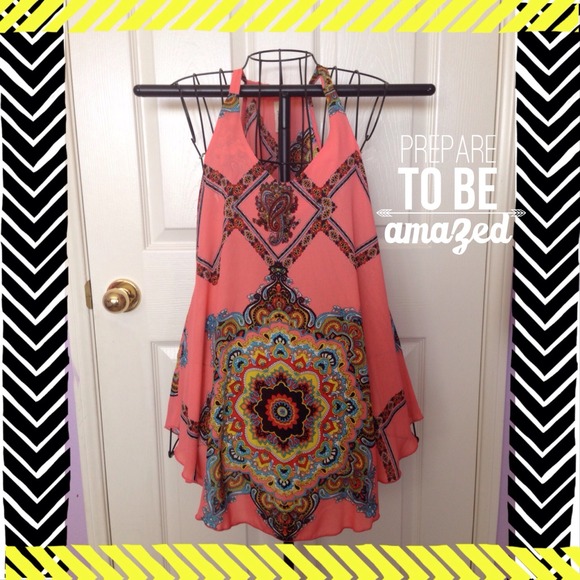 SALE ⬇️ Pointed Hem Scarf Top - Pink Coral