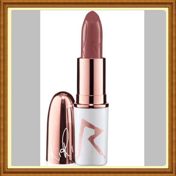 MAC Bad GiRL RiRi Lipstick Hearts Collection 💕💄