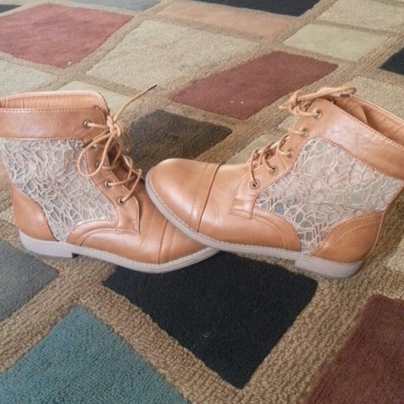 tan taupe combat boots